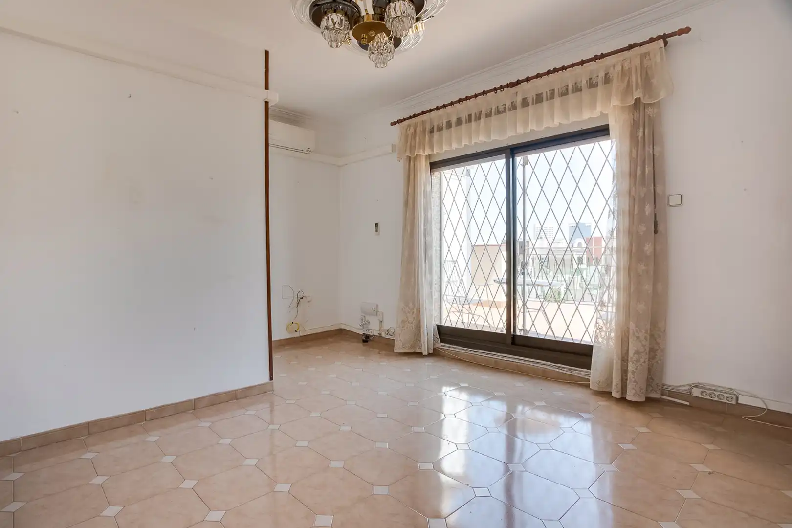 Bedroom of Attic for sale in Sants - Montjuïc