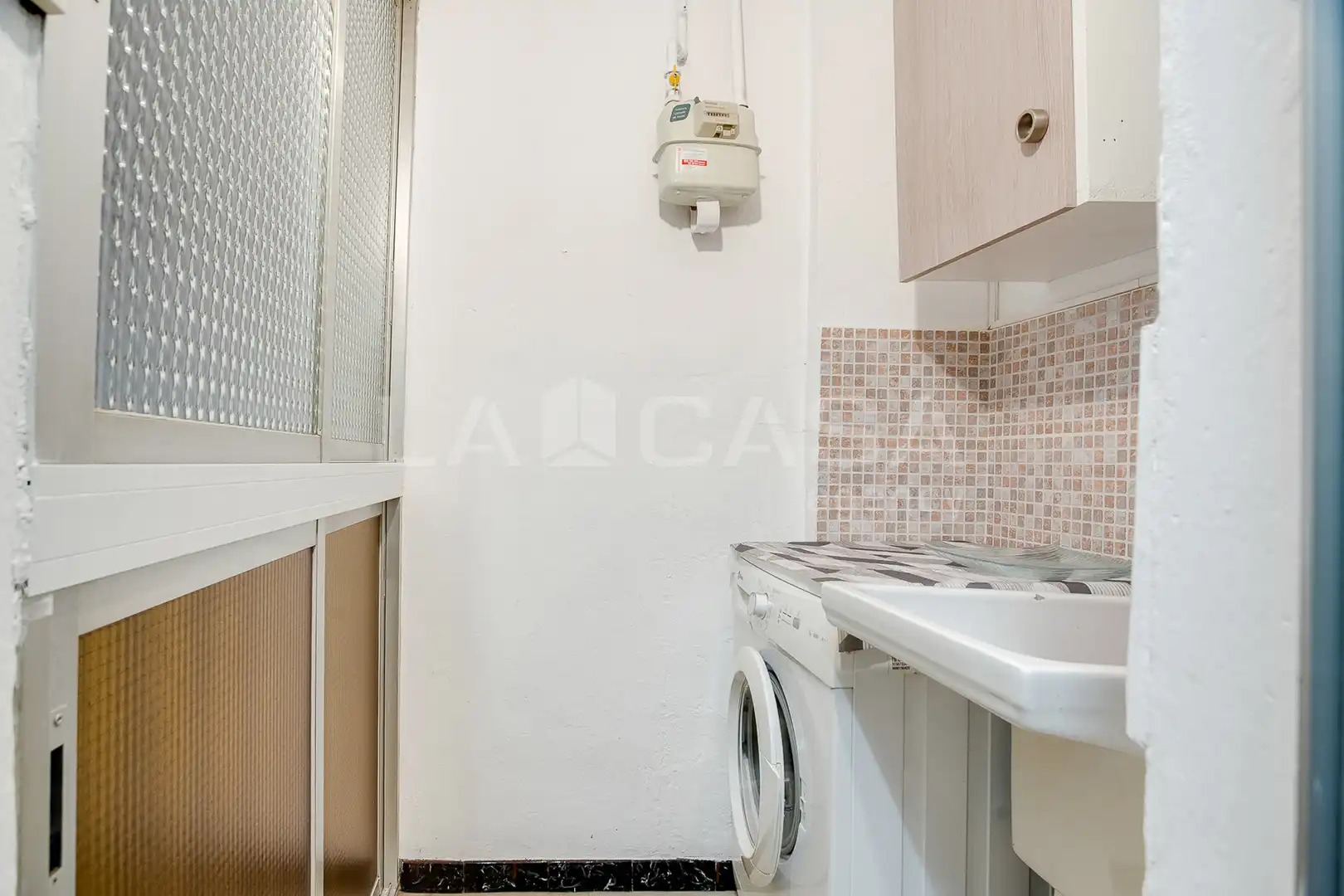 Cocina de Piso en venta en Barcelona con Calefacción, Trastero y Balcón