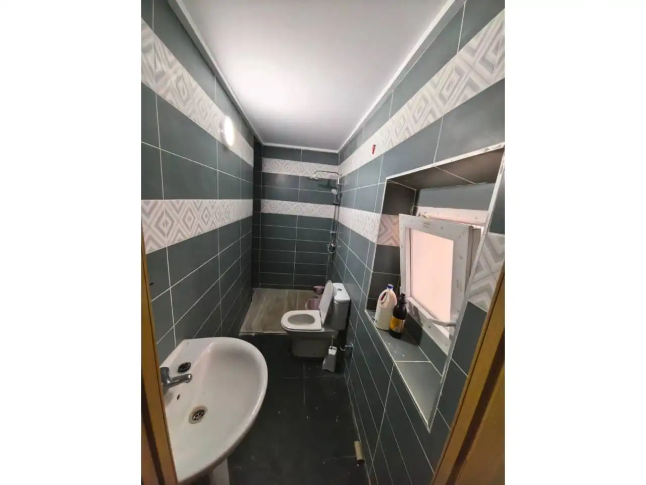 Baño de Casa adosada en venta en Ador con Calefacción, Terraza y Amueblado