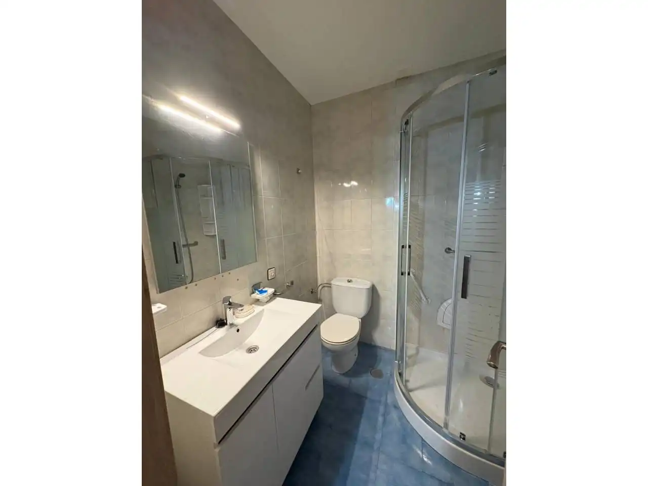 Baño de Piso en venta en Trujillo, Cáceres