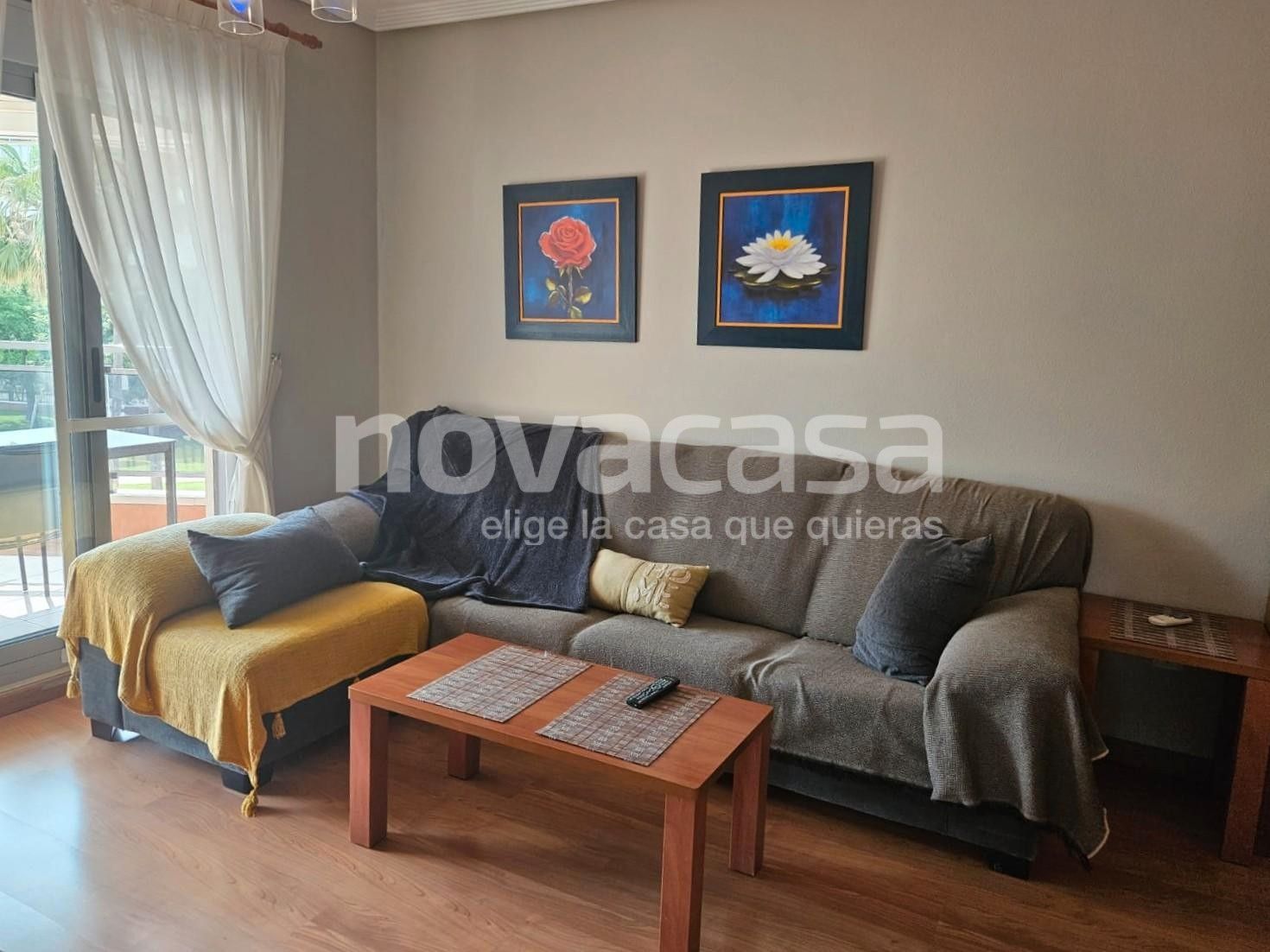 Sala d'estar de Apartament en venda en Elche / Elx amb Aire condicionat, Parquet i Moblat