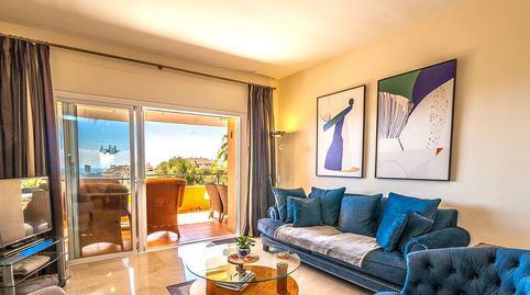 Foto 2 de Piso en venta en Elviria, Marbella