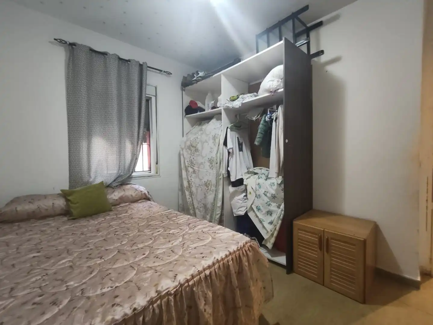 Bedroom of Flat for sale in Sevilla  with Air Conditioner and Furnished