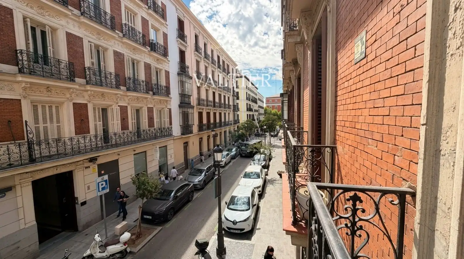 Exterior view of Flat for rent in Madrid  with Air Conditioner, Heating and Terrace