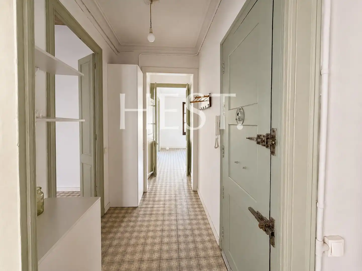 Piso en venta en Barcelona con Balcón
