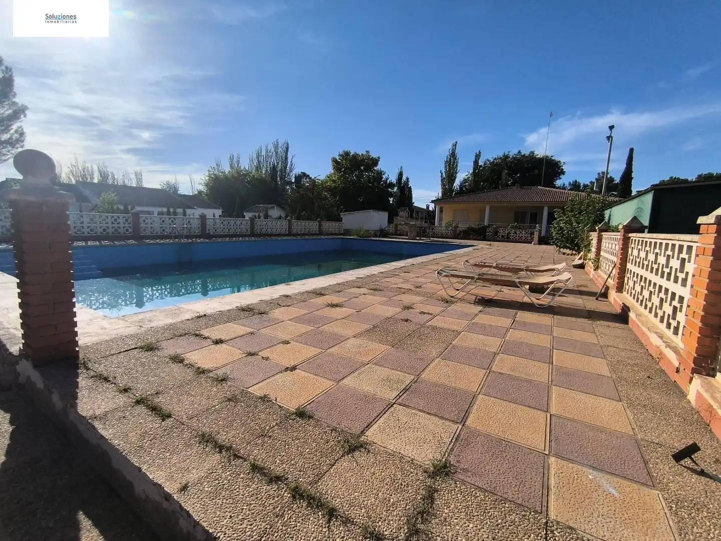 Piscina de Casa o xalet en venda en Albacete amb Aire condicionat, Calefacció i Jardí privat