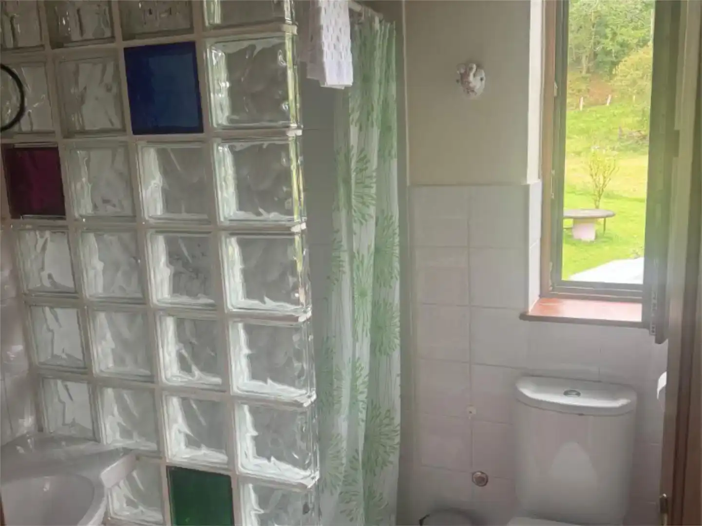 Baño de Piso en venta en Nava con Jardín privado y Amueblado