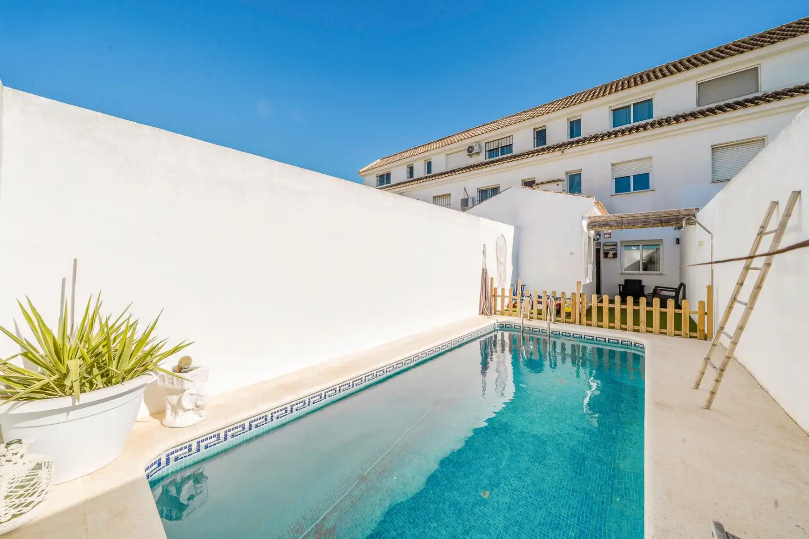 Casa adosada en venta en Santiago de la Ribera
