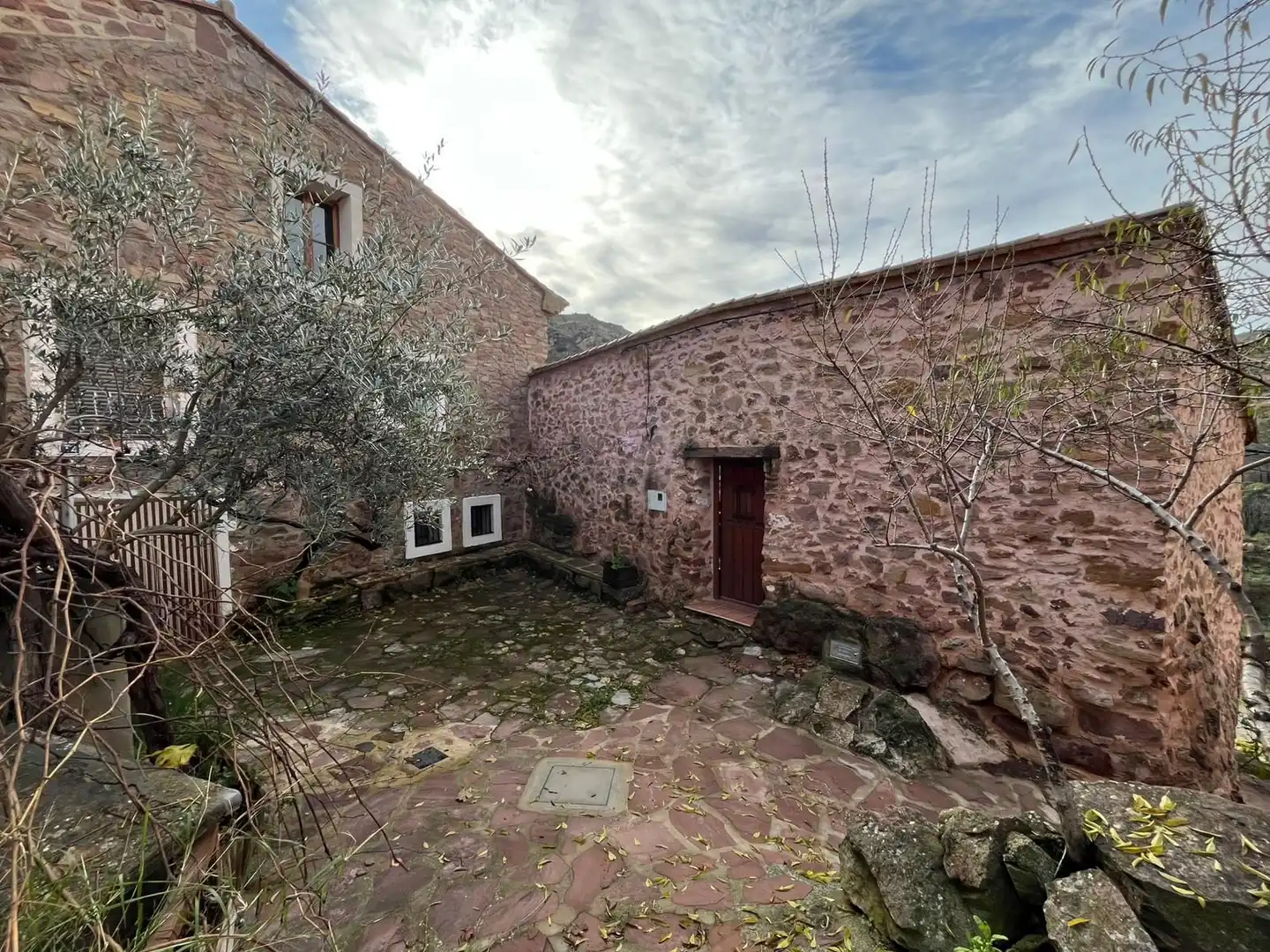 Jardín de Finca rústica en venta en Bejís con Terraza y Amueblado
