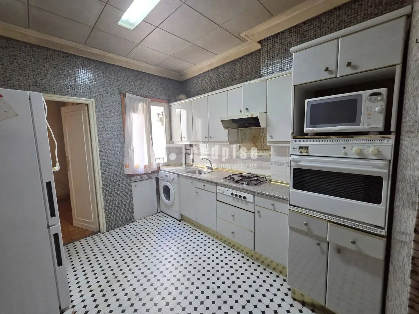 Küche von Wohnung zum Verkauf in Madrid mit Heizung, Parkett und Terrasse