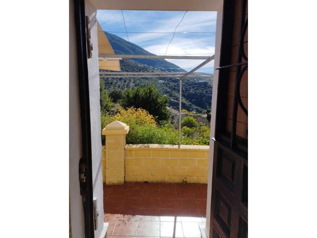 Country house for sale in N/A, Alcaucín