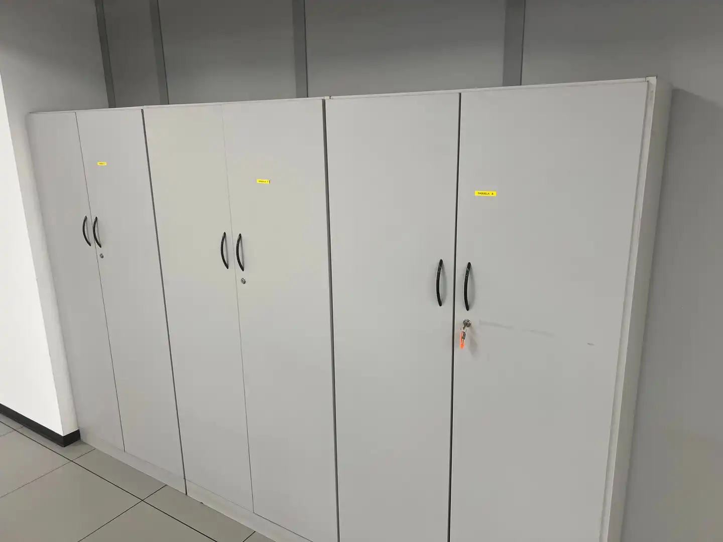 Office for rent in Madrid  with Air Conditioner, Heating and Furnished