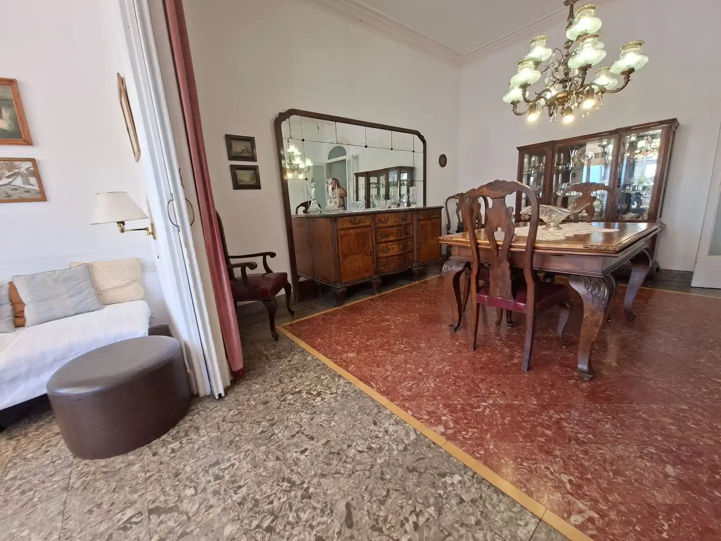 Menjador de Casa o xalet en venda en Mataró amb Calefacció, Jardí privat i Terrassa