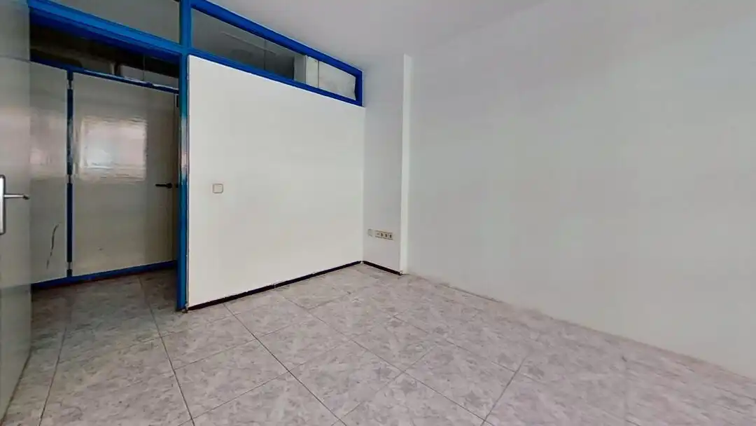 Office for rent in Madrid  with Air Conditioner and Heating