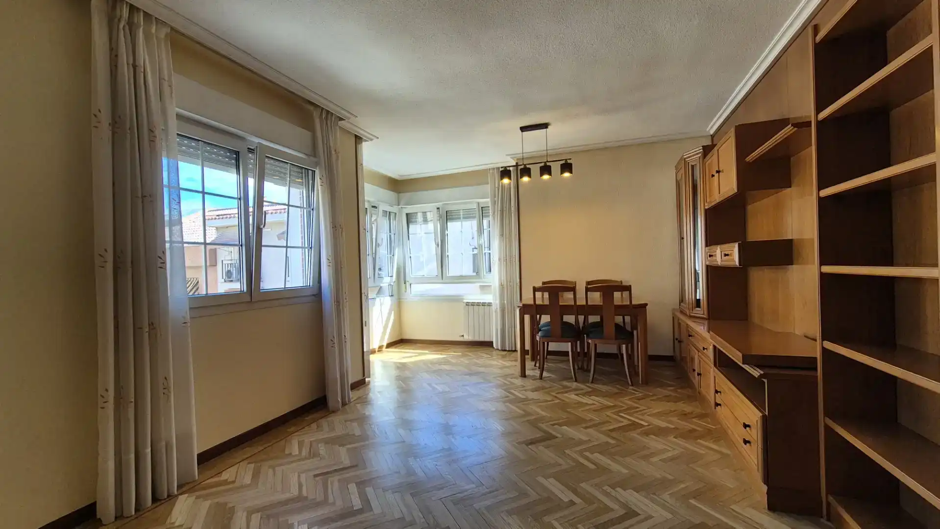 Wohnzimmer von Wohnung zum Verkauf in  Madrid Capital mit Klimaanlage und Terrasse