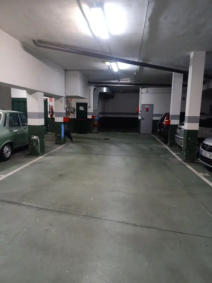 Parking de Garaje en venta en Gijón 