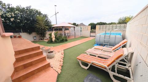 Foto 4 de Casa o xalet en venda a Calle Hortensia, Los Urrutias, Murcia