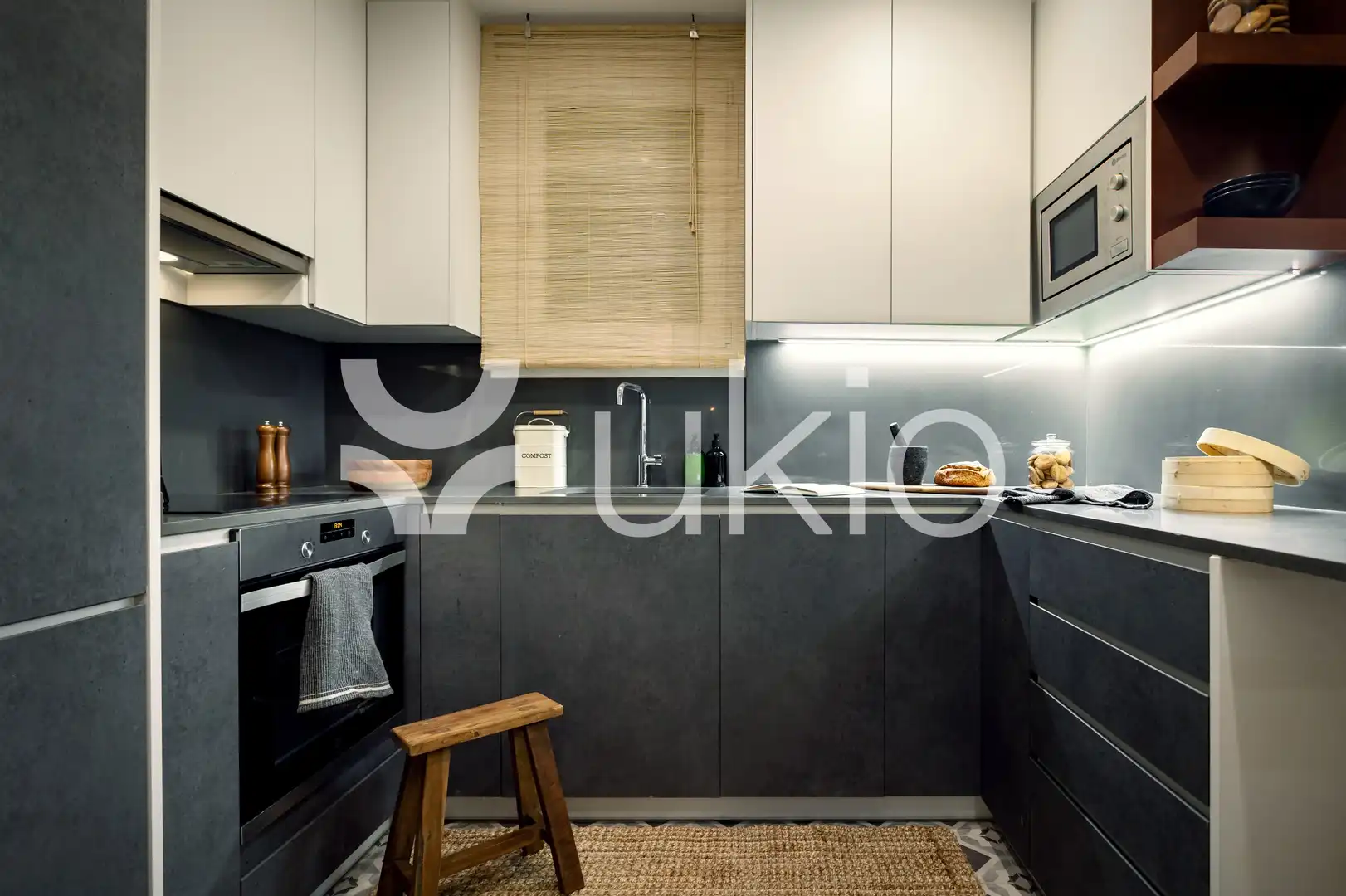 Apartment with terrace to rent in Carrer d'Enric Granados, imagen 10