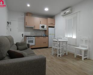 Apartment to rent in Ciudad Jardín - Zoco