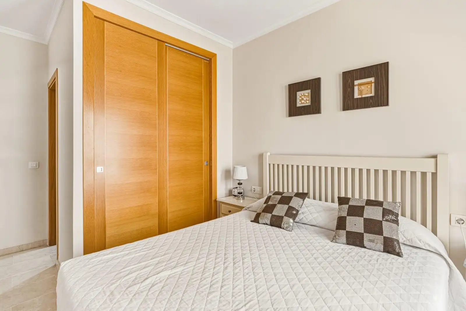 Bedroom of Apartments for sale in Los Boliches 