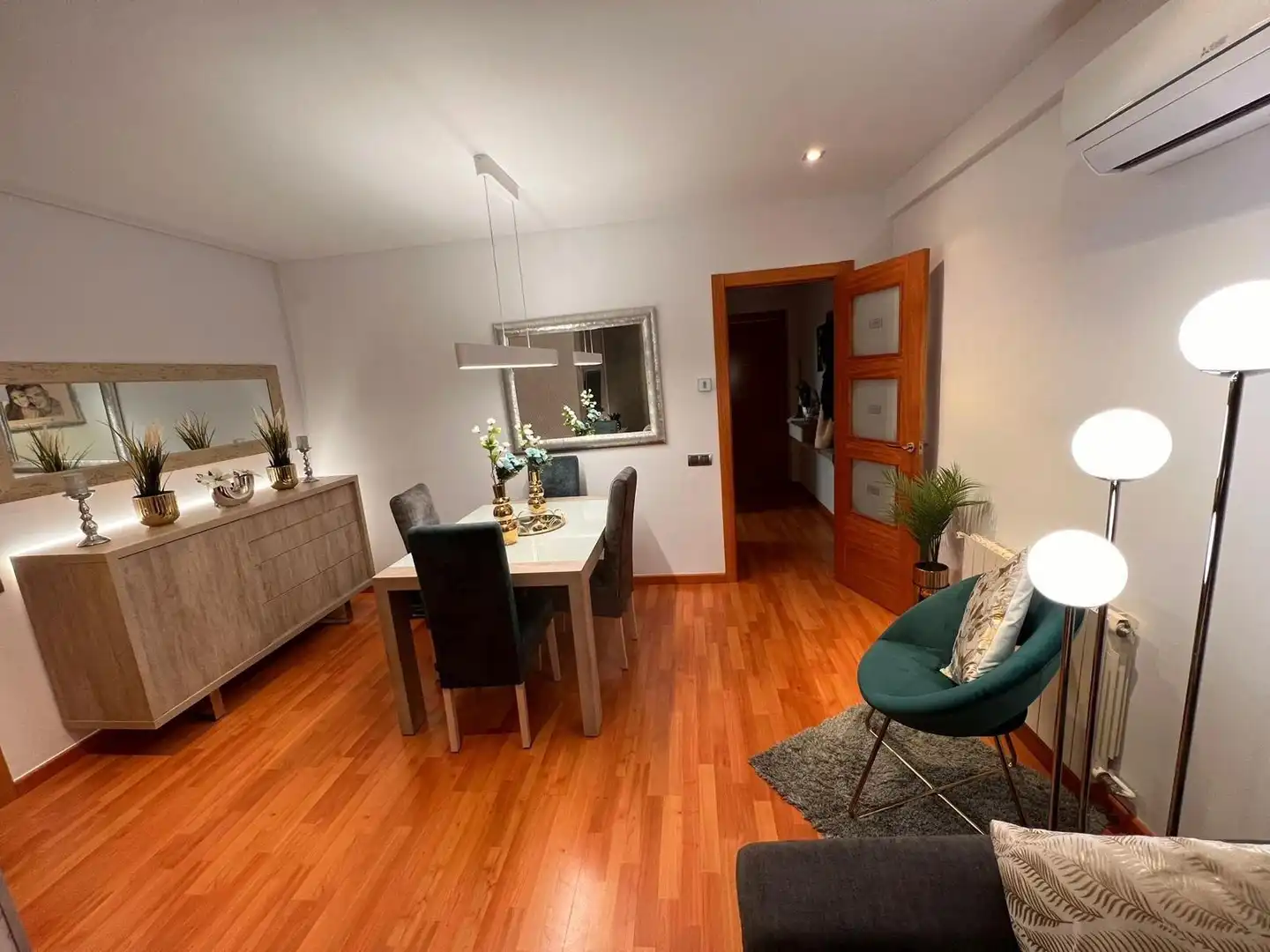 Comedor de Piso en venta en Barcelona con Aire acondicionado, Calefacción y Parquet