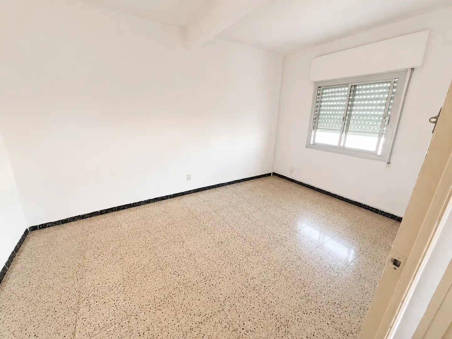 Piso en venta en Santa Coloma de Gramenet con Aire acondicionado, Calefacción y Balcón