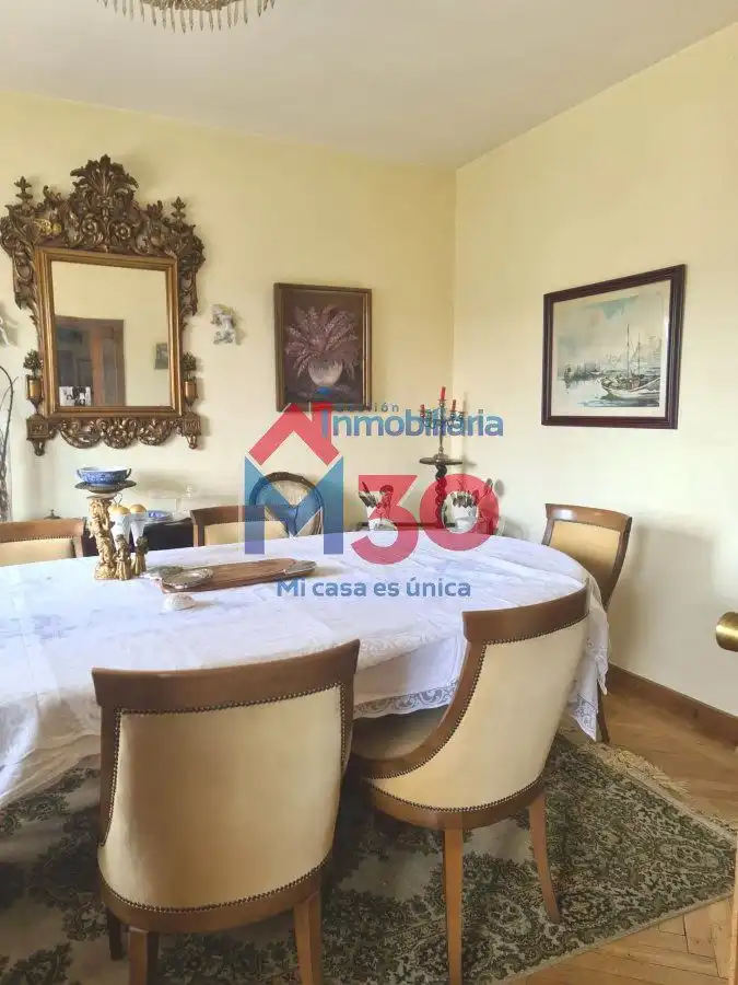 Comedor de Piso en venta en Miranda de Ebro con Calefacción, Parquet y Terraza