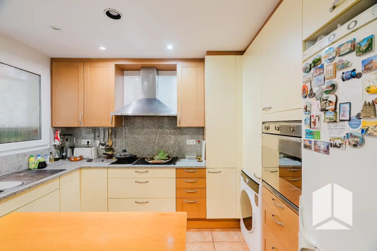 Cocina de Casa o chalet en venta en Castelldefels con Terraza y Piscina