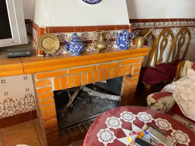 Sala d'estar de Casa o xalet en venda en Nacimiento amb Traster i Moblat
