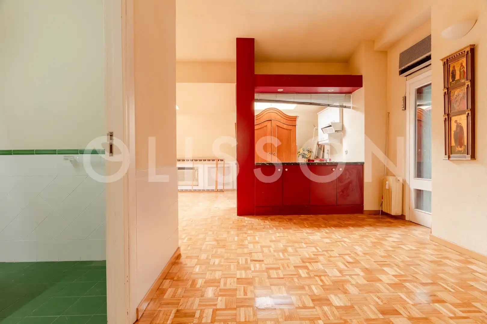 Cuina de Dúplex en venda en Madrid amb Calefacció i Piscina comunitària