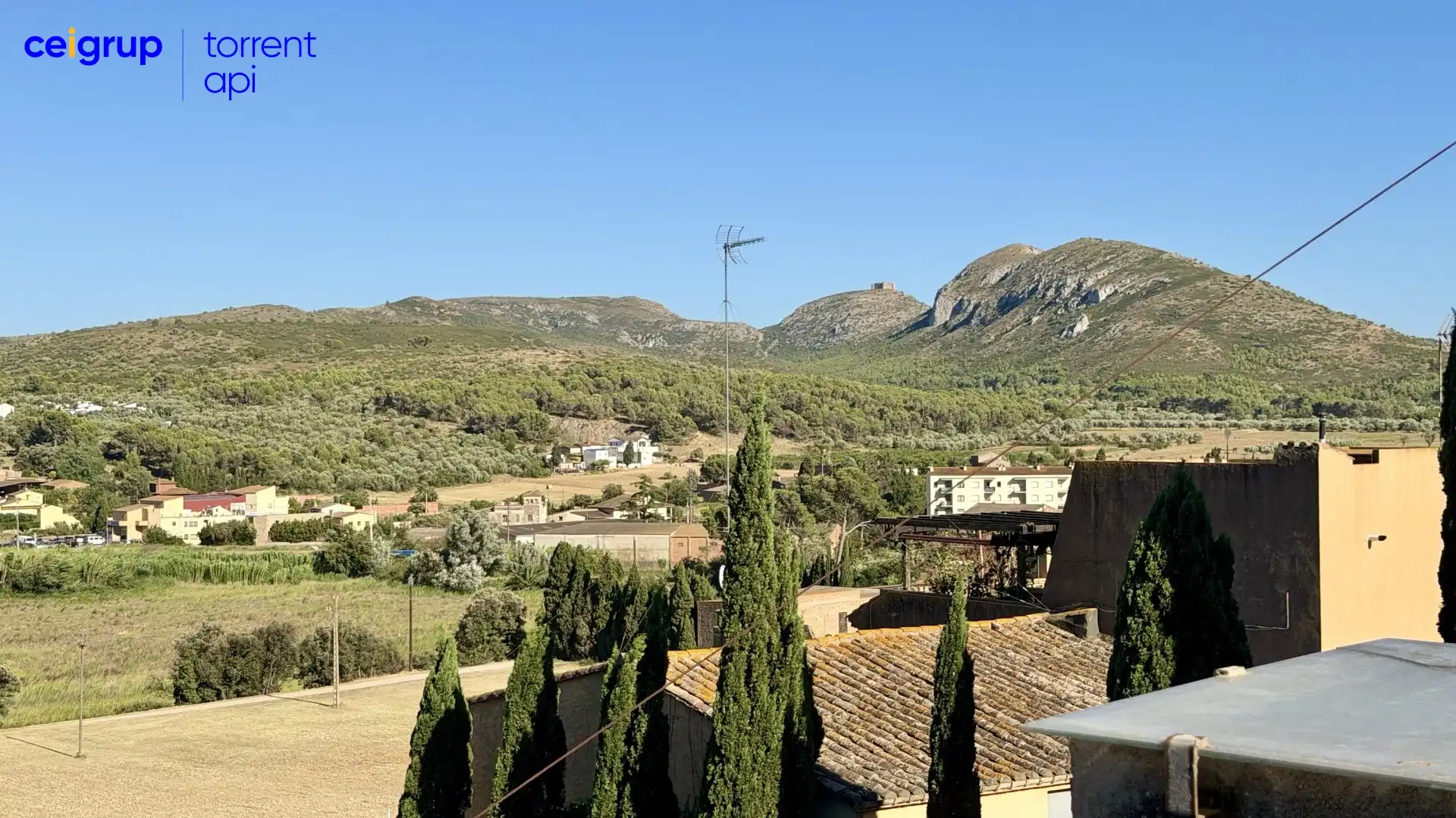 Vista exterior de Finca rústica en venda en Bellcaire d'Empordà amb Terrassa i Balcó