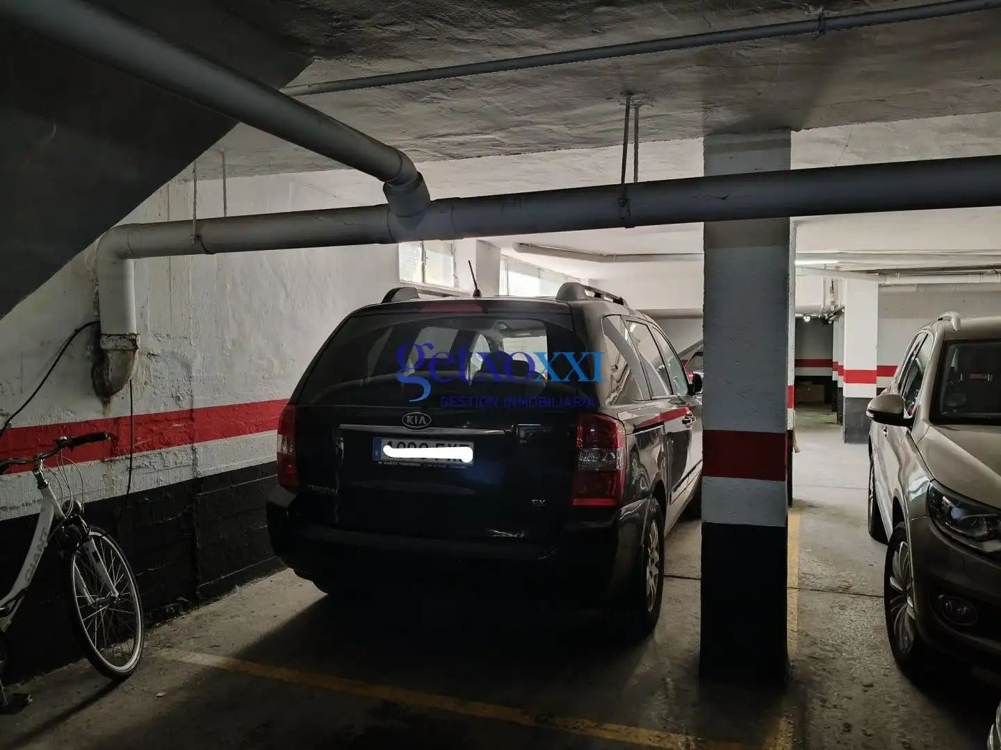 Parking de Piso en venta en Getxo  con Calefacción y Trastero
