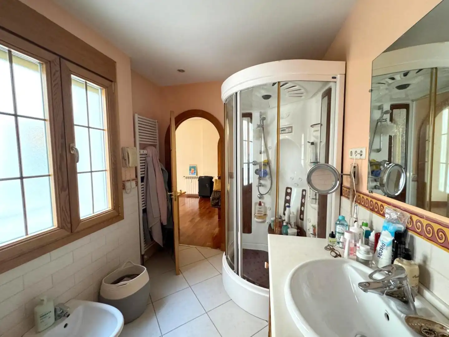 Bathroom of Flat for sale in Madrid  with Heating, Parquet flooring and Furnished