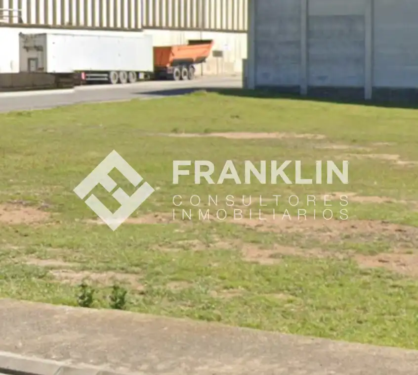 Vista exterior de Terreno industrial en venta en Olius
