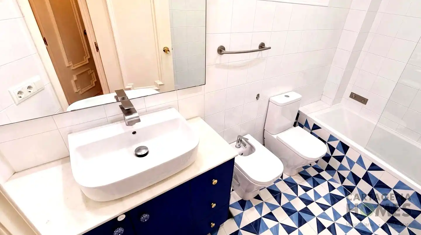 Bathroom of Flat for sale in Cartagena ciudad