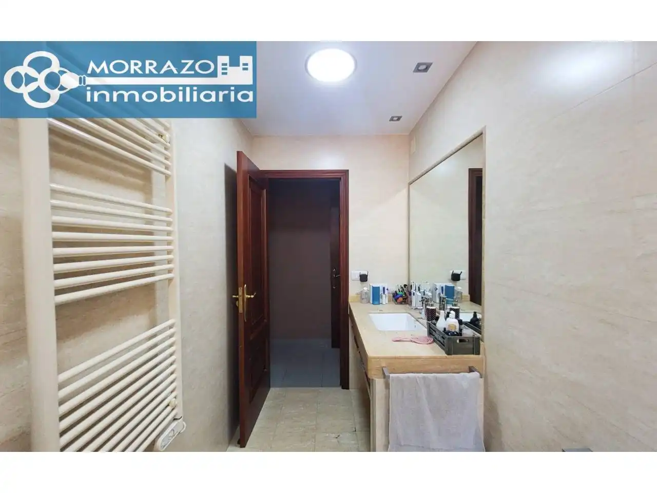 Baño de Piso en venta en Bueu con Calefacción y Balcón