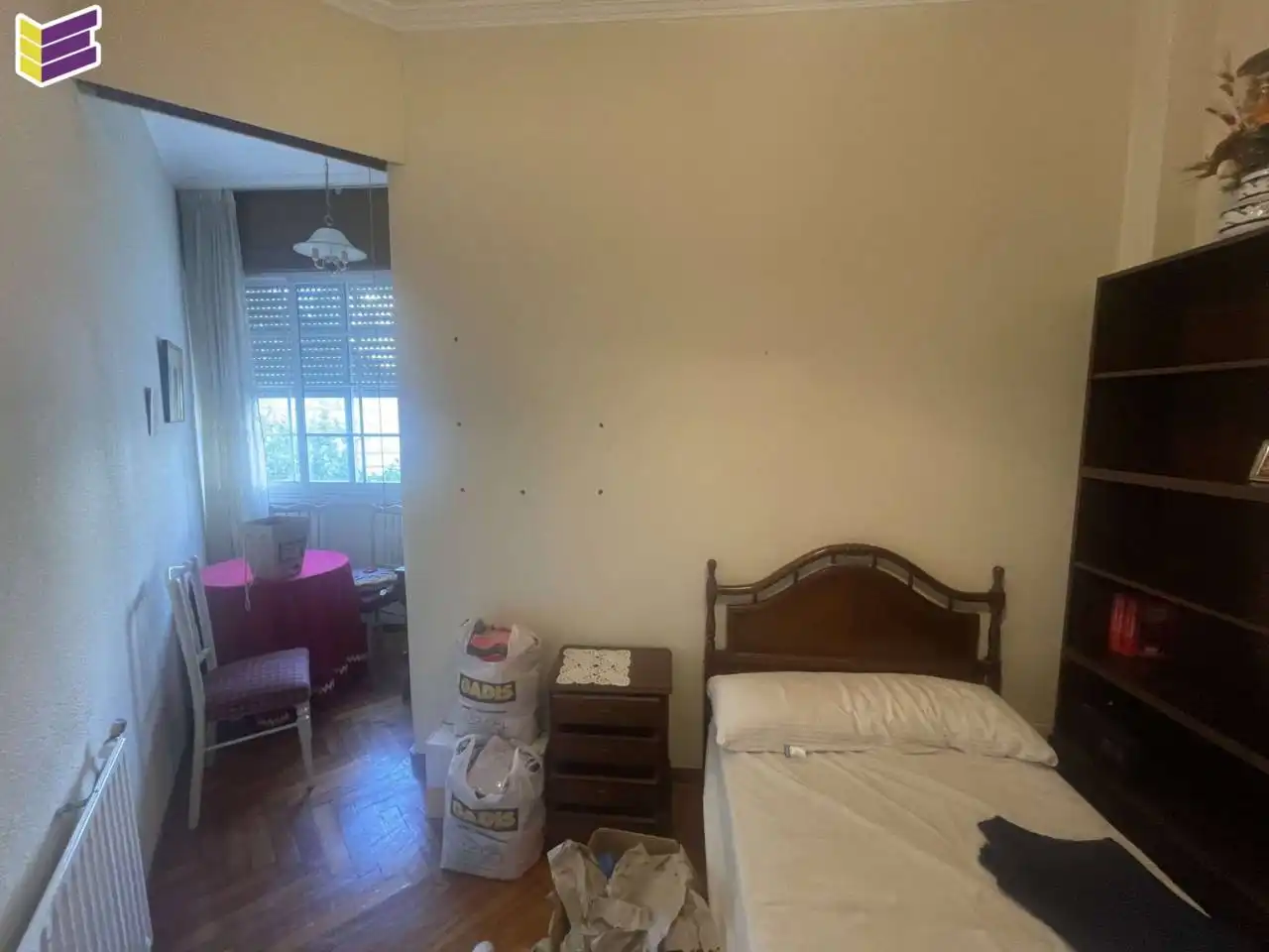 Dormitori de Casa o xalet en venda en Vigo  amb Calefacció, Jardí privat i Terrassa