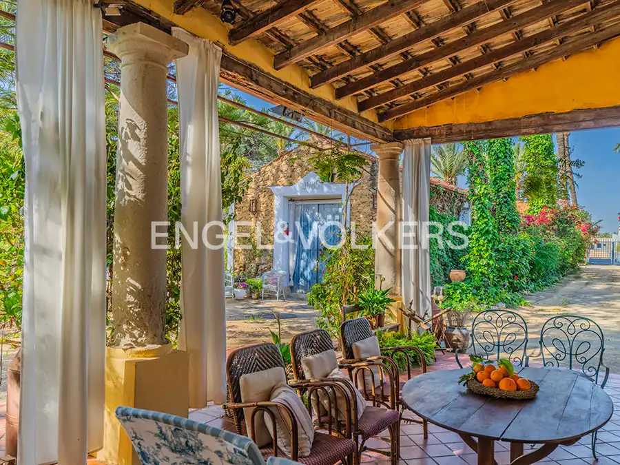 Terrassa de Casa o xalet en venda en Elche / Elx amb Calefacció, Jardí privat i Terrassa