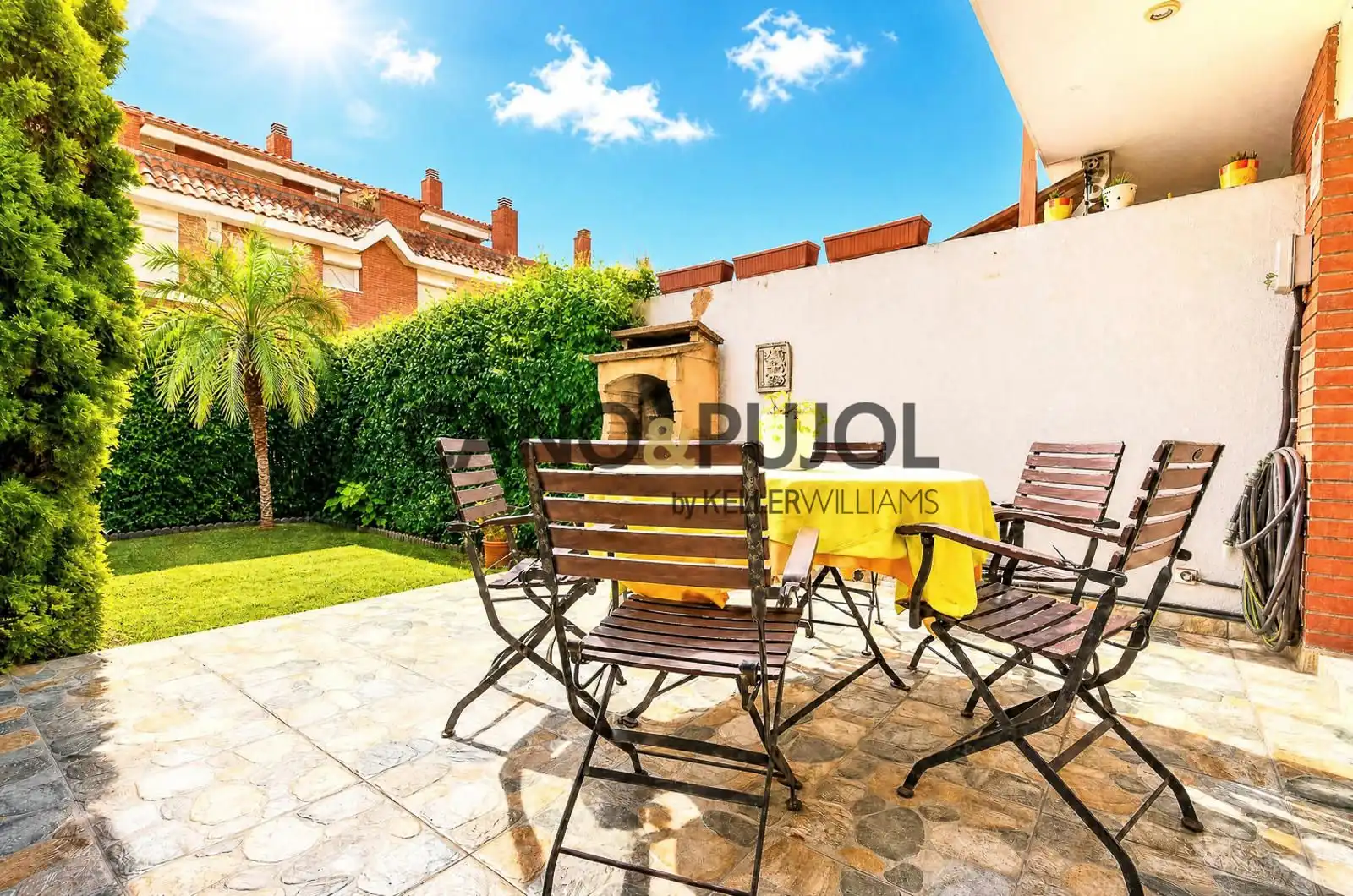 Terraza de Casa adosada de alquiler en Rubí con Aire acondicionado, Calefacción y Jardín privado
