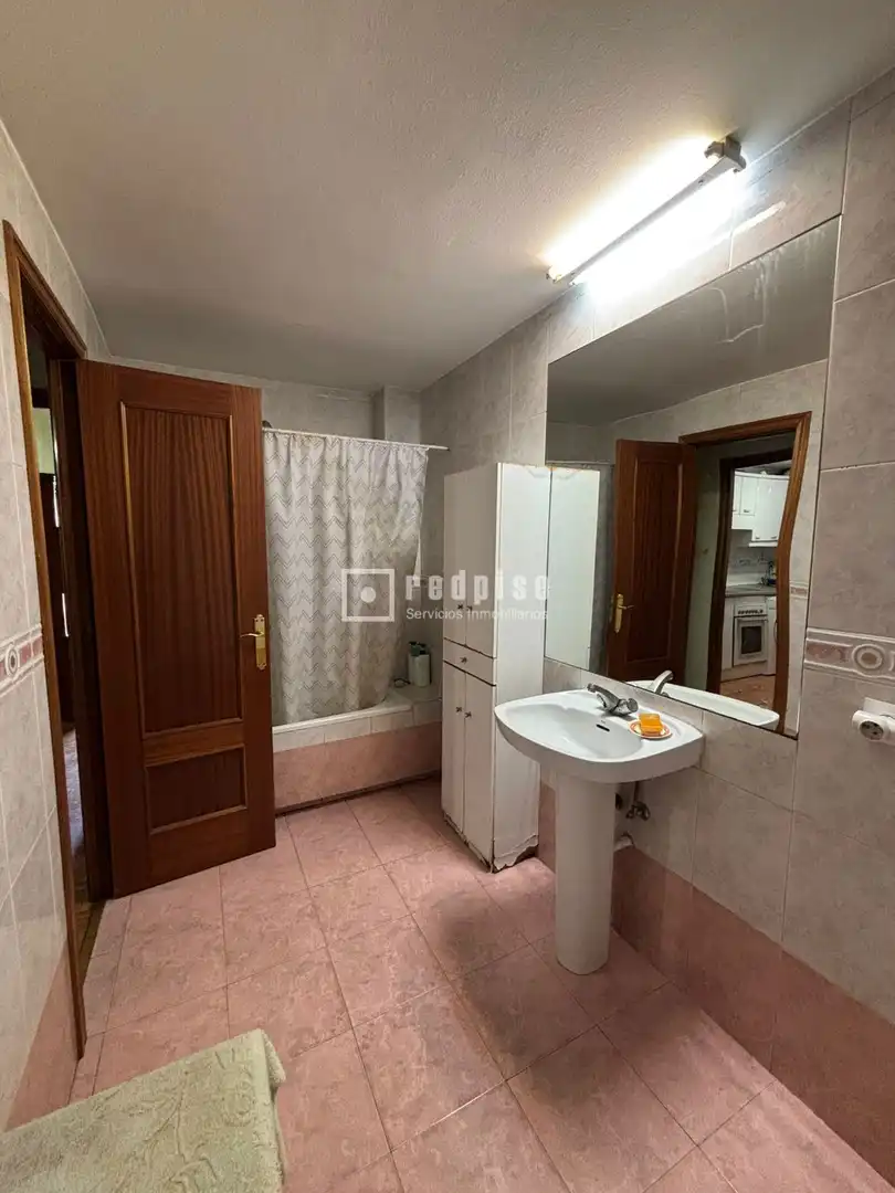 Baño de Piso en venta en Madrid con Aire acondicionado y Calefacción