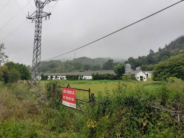 Terreno en Venta en Bárcena de Pie de Concha