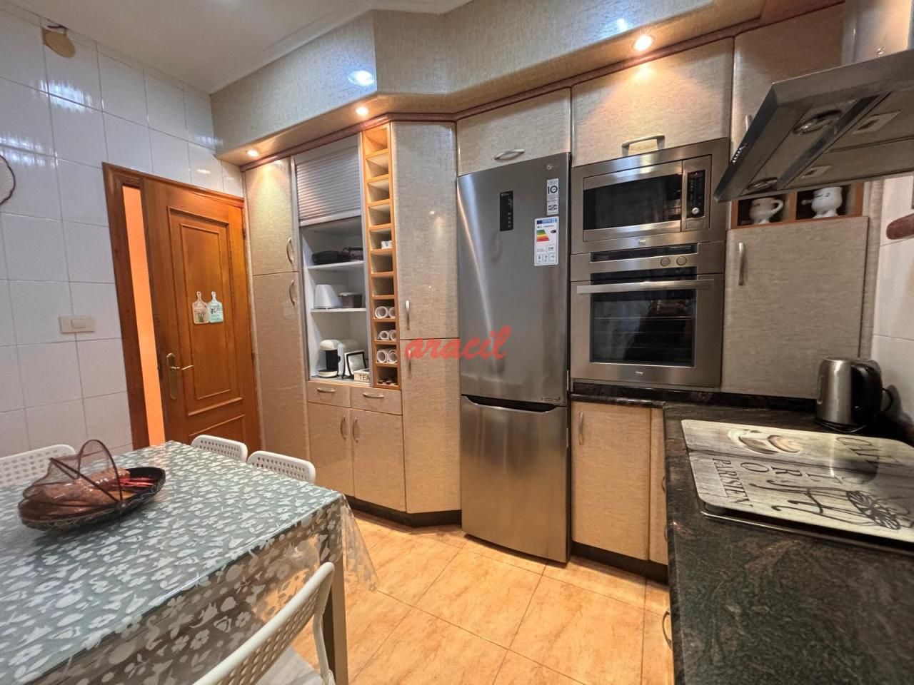Kitchen of Flat to rent in Ourense Capital   with Heating