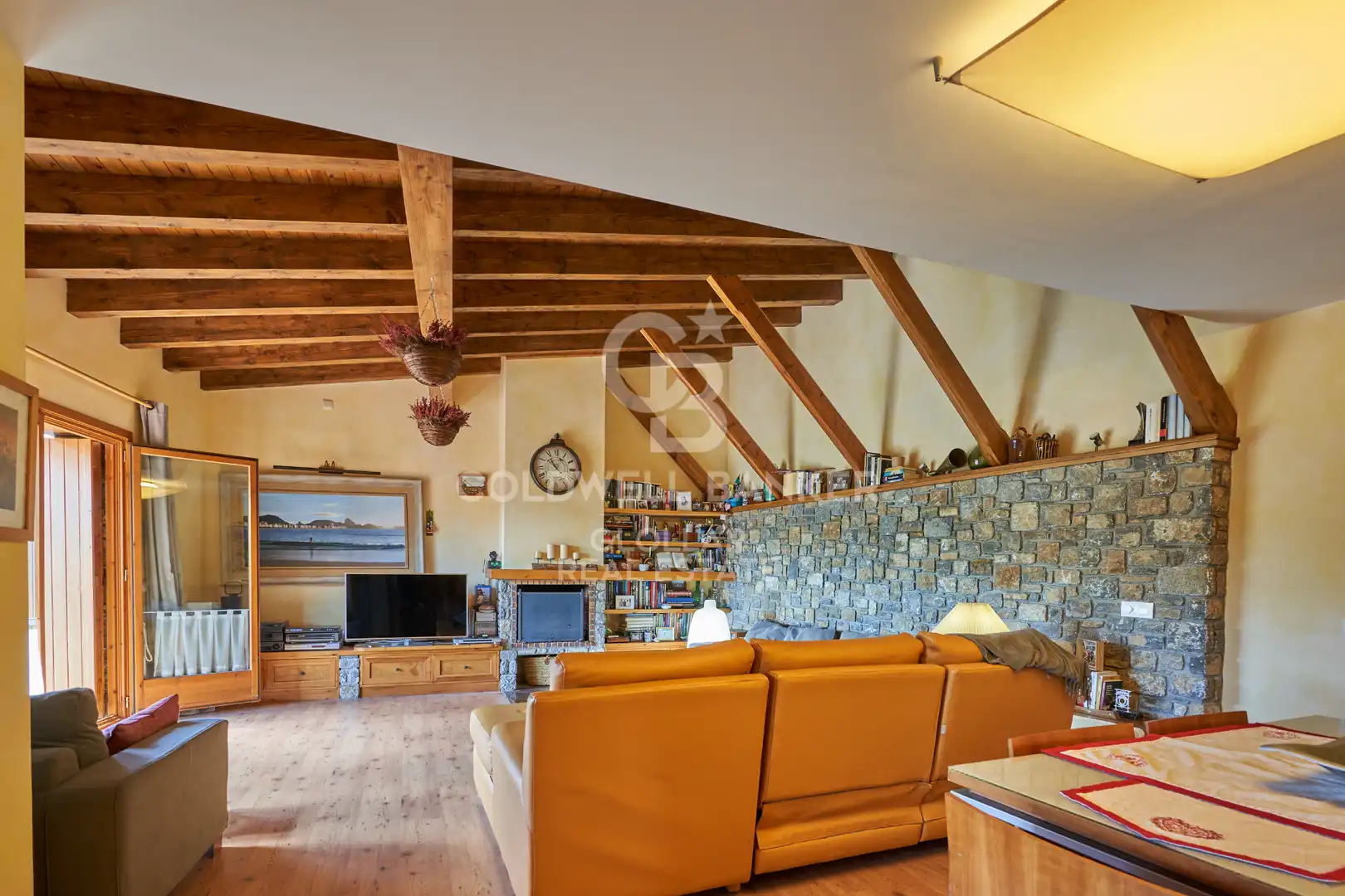 Sala d'estar de Casa adosada en venda en Montellà i Martinet amb Calefacció, Parquet i Terrassa