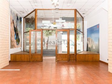 Local comercial en venda a Alameda de Recalde 64