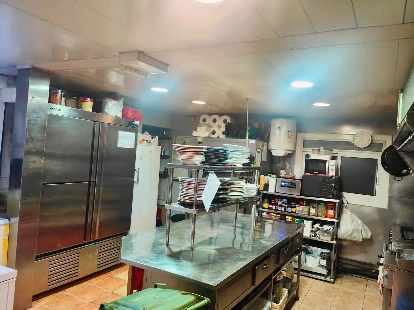 Local comercial en traspaso en La Palma de Cervelló, imagen 3