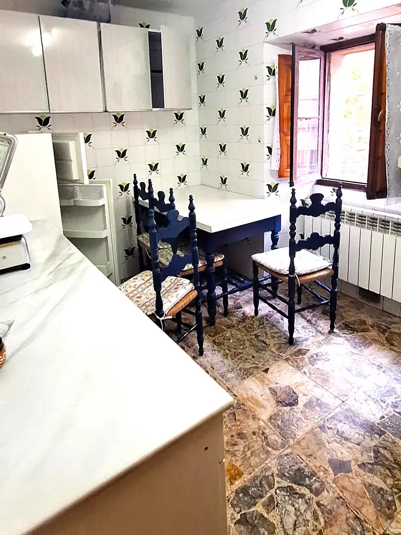 Kitchen of Houses for sale in Aguilar de Campoo  with Balcony