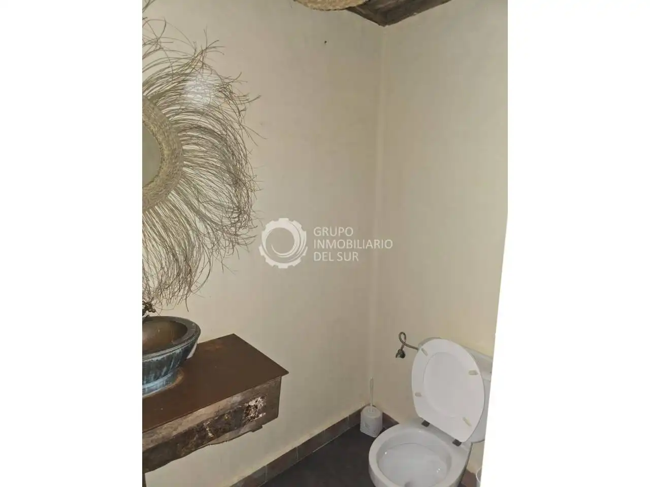 Badezimmer von Gebäude zur Miete in Cádiz