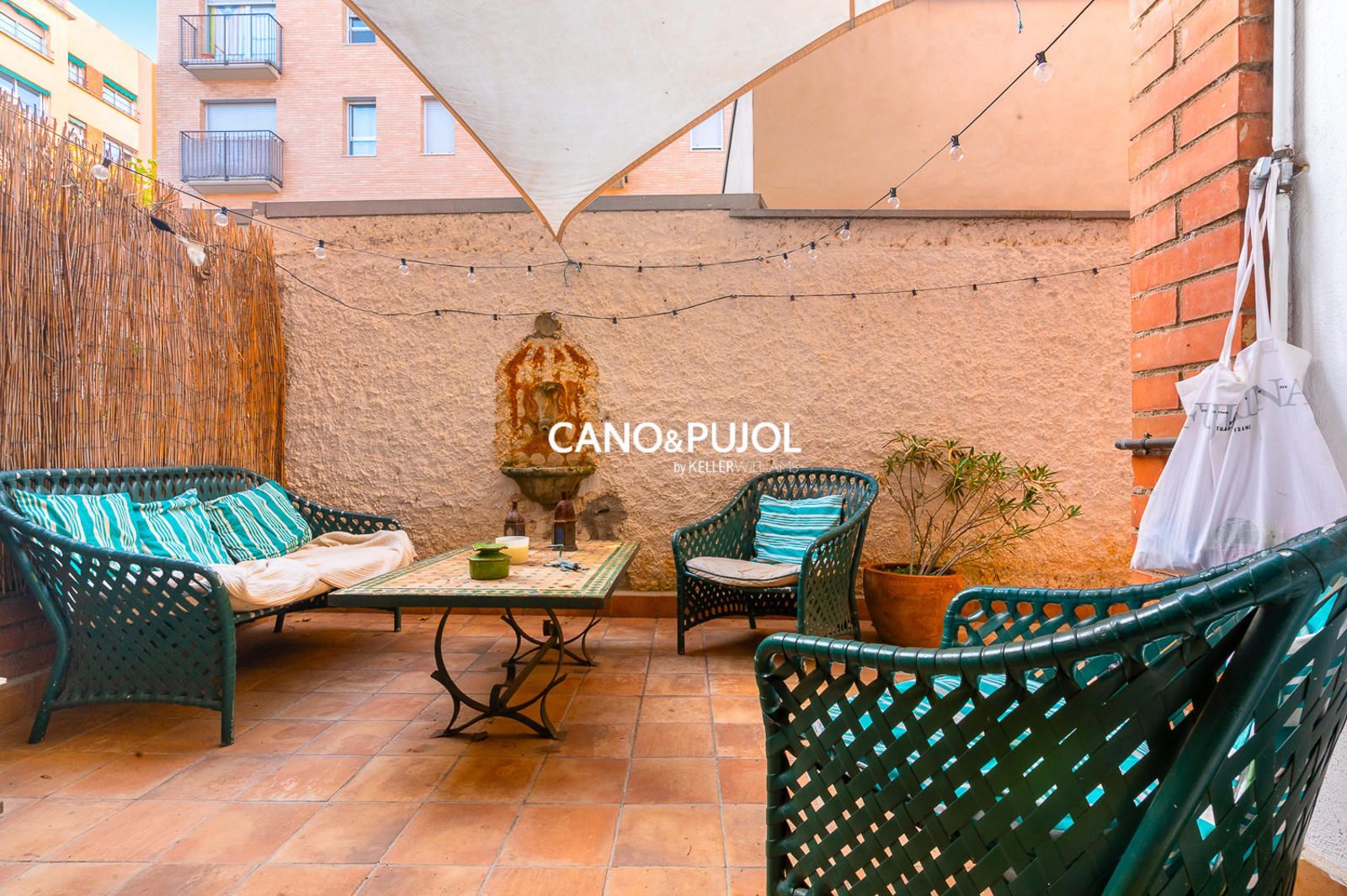 Terrassa de Pis de lloguer en Sant Cugat del Vallès amb Calefacció i Terrassa