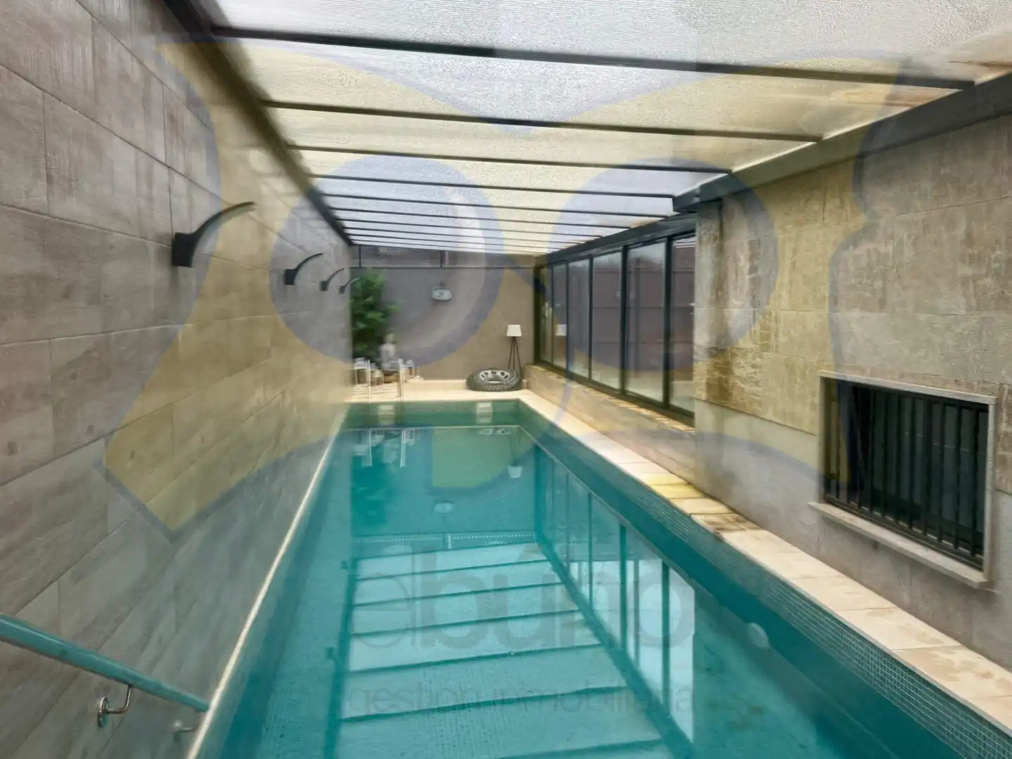 Piscina de Casa o chalet en venta en Carbajosa de la Sagrada con Aire acondicionado, Calefacción y Jardín privado