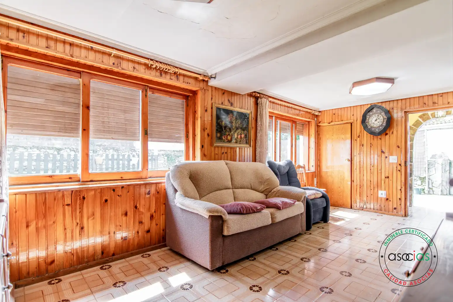 Sala de estar de Casa o chalet en venta en Las Regueras   con Calefacción y Jardín privado